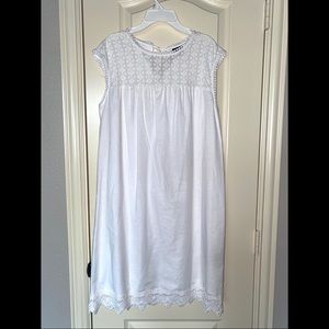 Who What Wear White Dress NWT